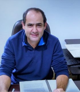 pesquisador-cesar-elias-botelho